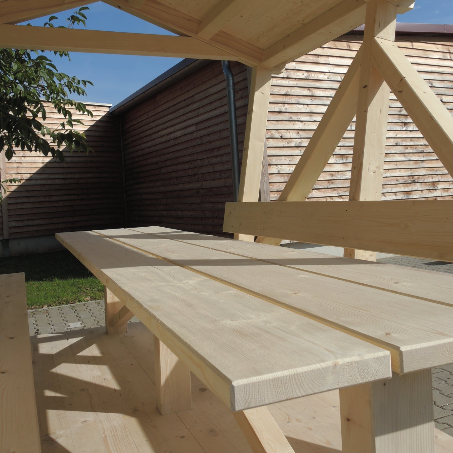 Holz-Pavillon mit Tisch & 2 Sitzbänken 8 Personen